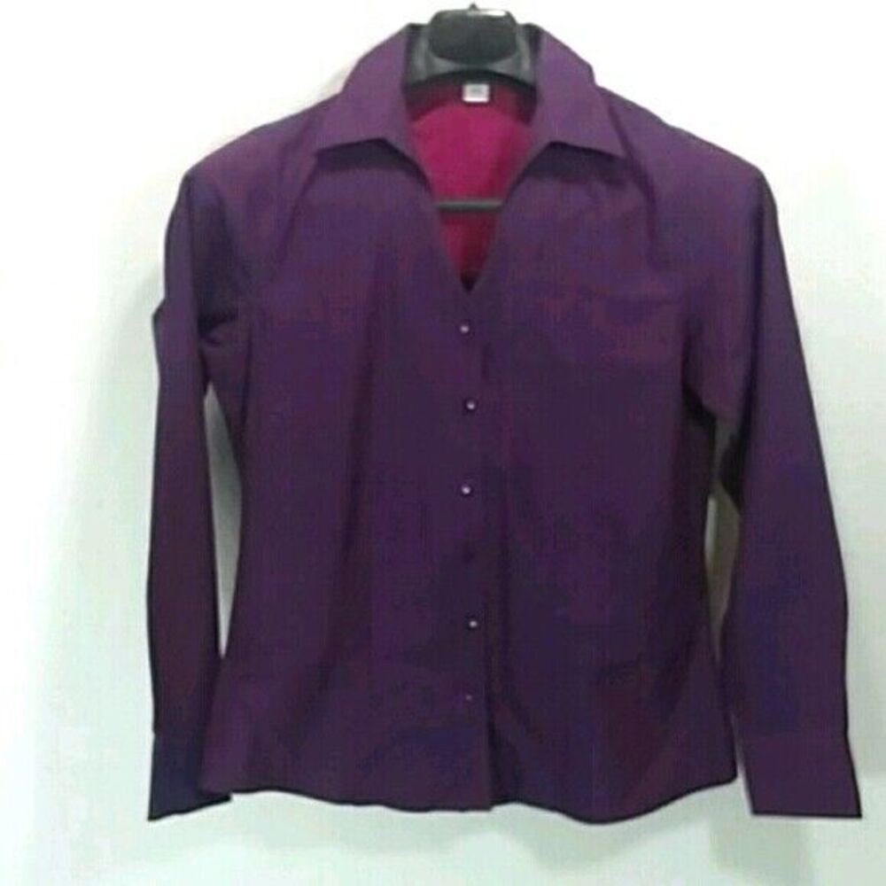 Coldwater Creek size small (6-8) button front shirt